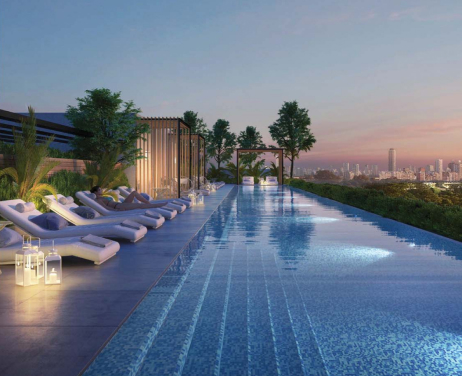Piscina en la terraza con vistas a los Bosques de Palermo